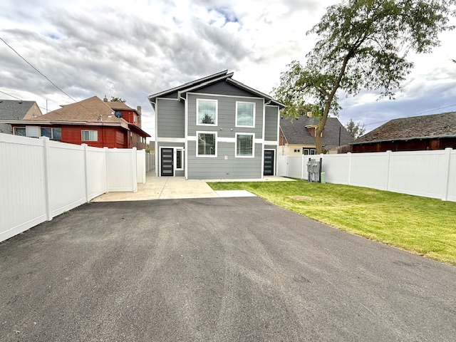 2404 West College Avenue - 3