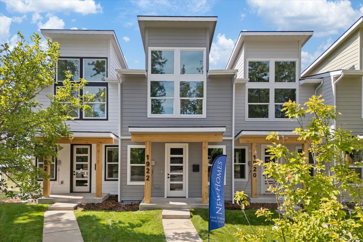 1922 East 37th Avenue - 1