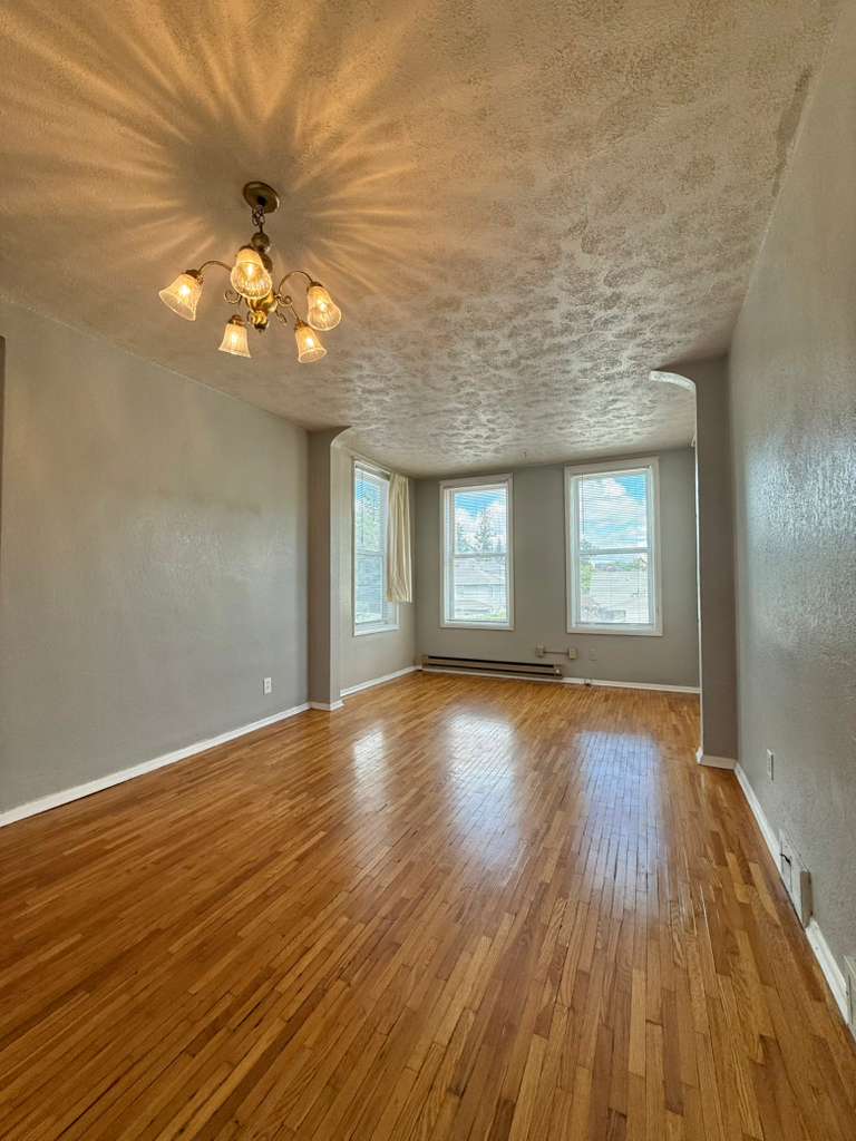 176 South Chestnut Street - 6