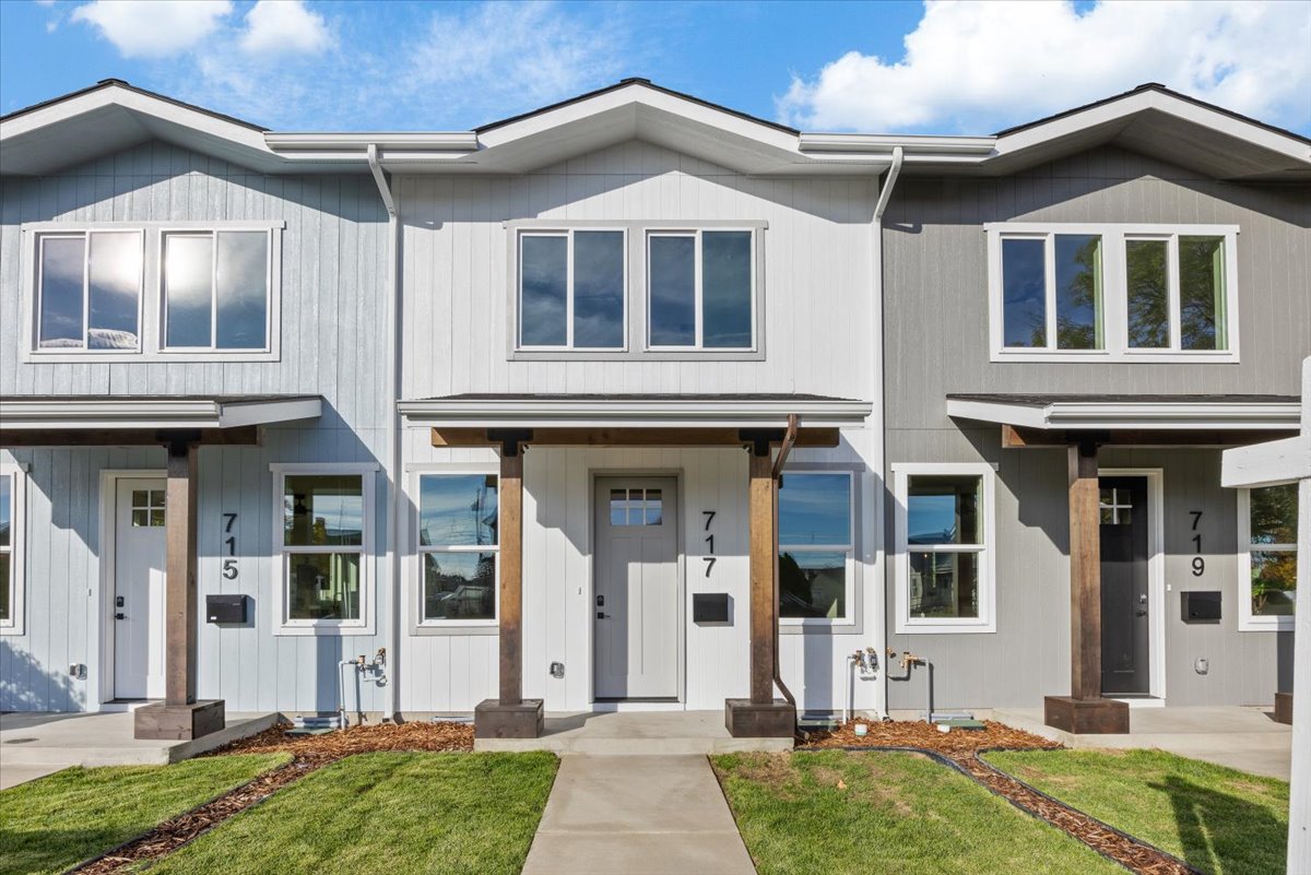 717 East Lacrosse Avenue